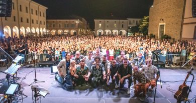 Pierdavide Carone ospite a La Notte del Liscio Pierdavide Carone ospite a La Notte del Liscio