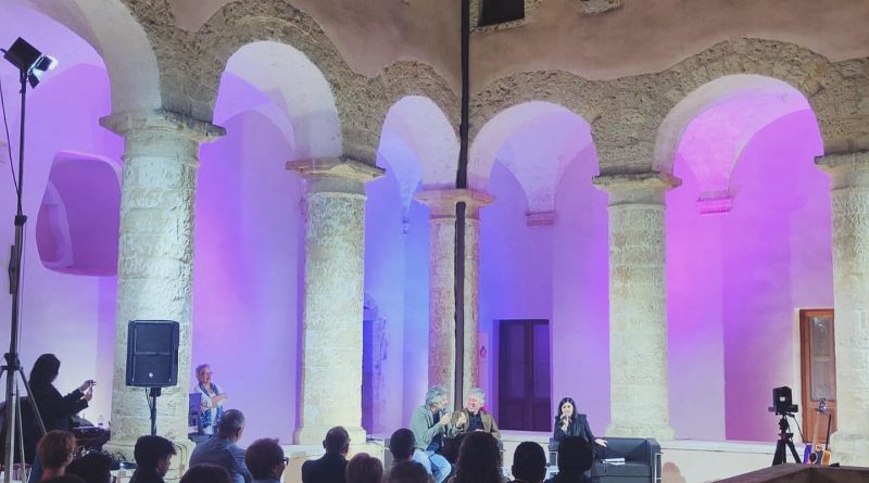 Salice Comunità che Legge