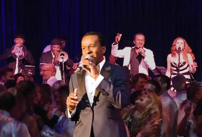 Natale con Colin Roy