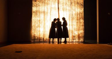 Per un teatro umano continua con Tre sorelle di Anton Čechov Per un teatro umano continua con Tre sorelle di Anton Čechov