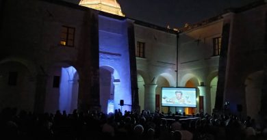 Con un omaggio a Troisi si conclude LunedìLùMière