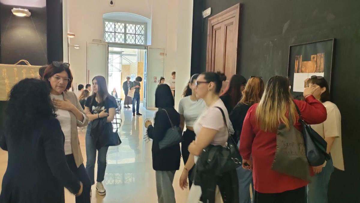 Un momento del vernissage