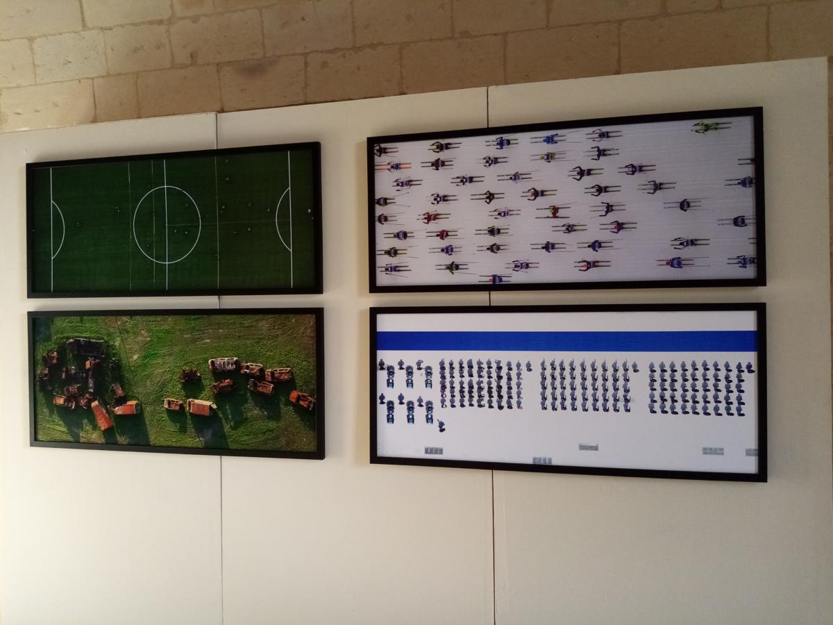  Allestimento mostra L'aria del tempo di Massimo Sestini Castello Carlo V Lecce, a.f.