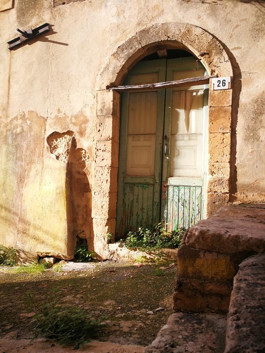 Ferla (SR), scorcio di un vicolo