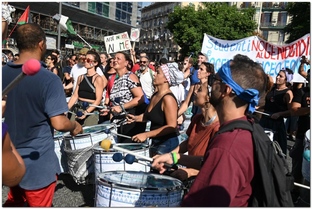 Napoli 22 Settembre 2025 Manifestazione per Gaza