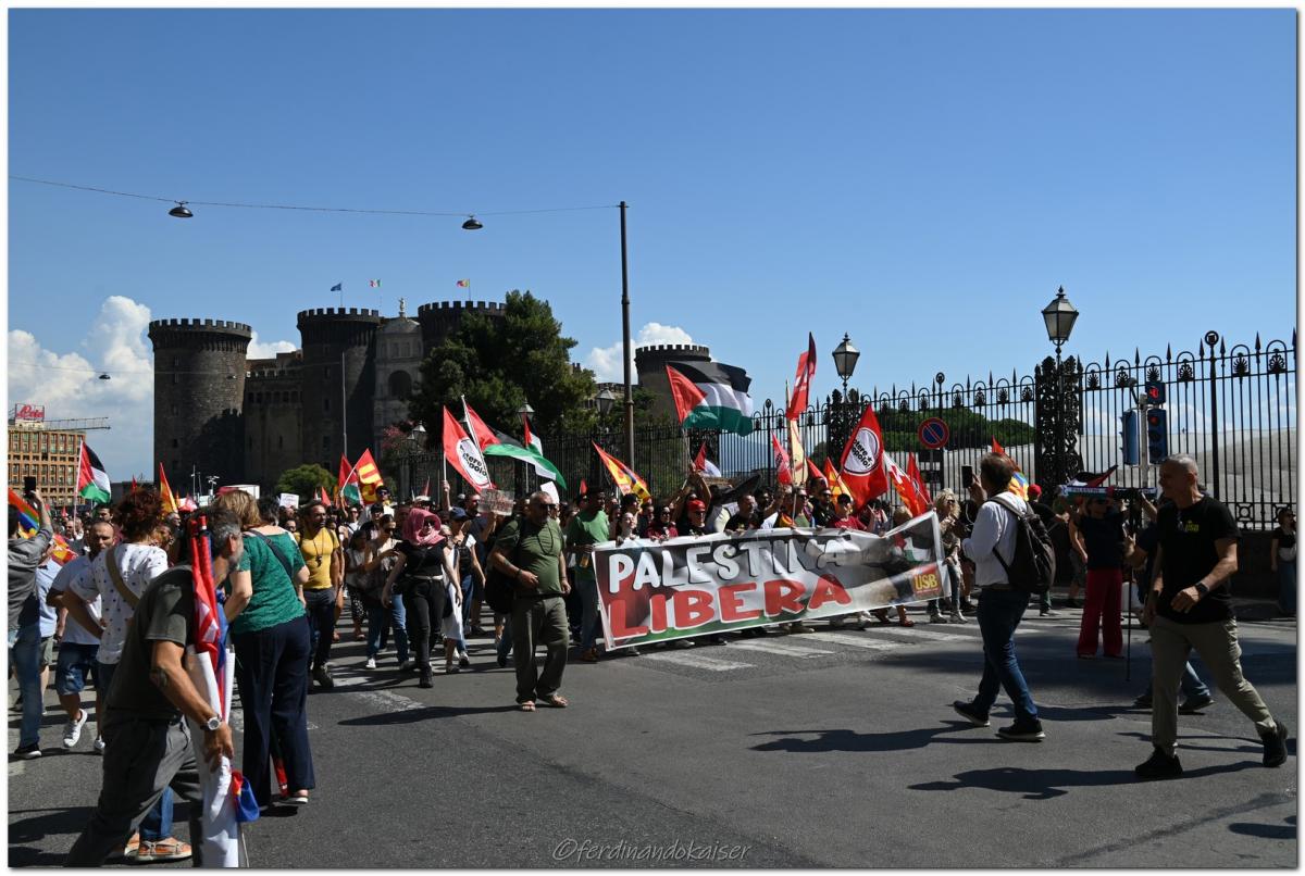 Napoli 22 Settembre 2025 Manifestazione per Gaza