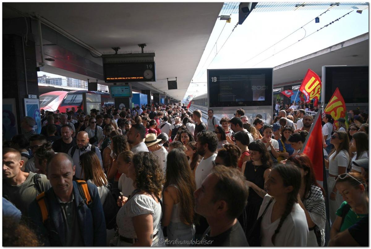 Napoli 22 Settembre 2025 Manifestazione per Gaza