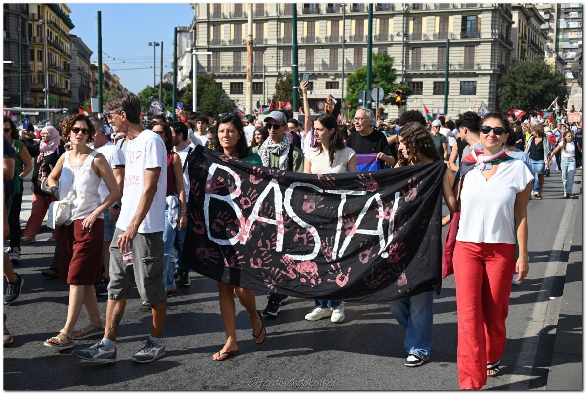 Napoli 22 Settembre 2025 Manifestazione per Gaza