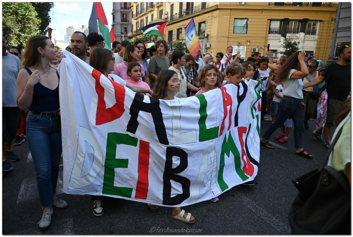 Napoli 22 Settembre 2025 Manifestazione per Gaza