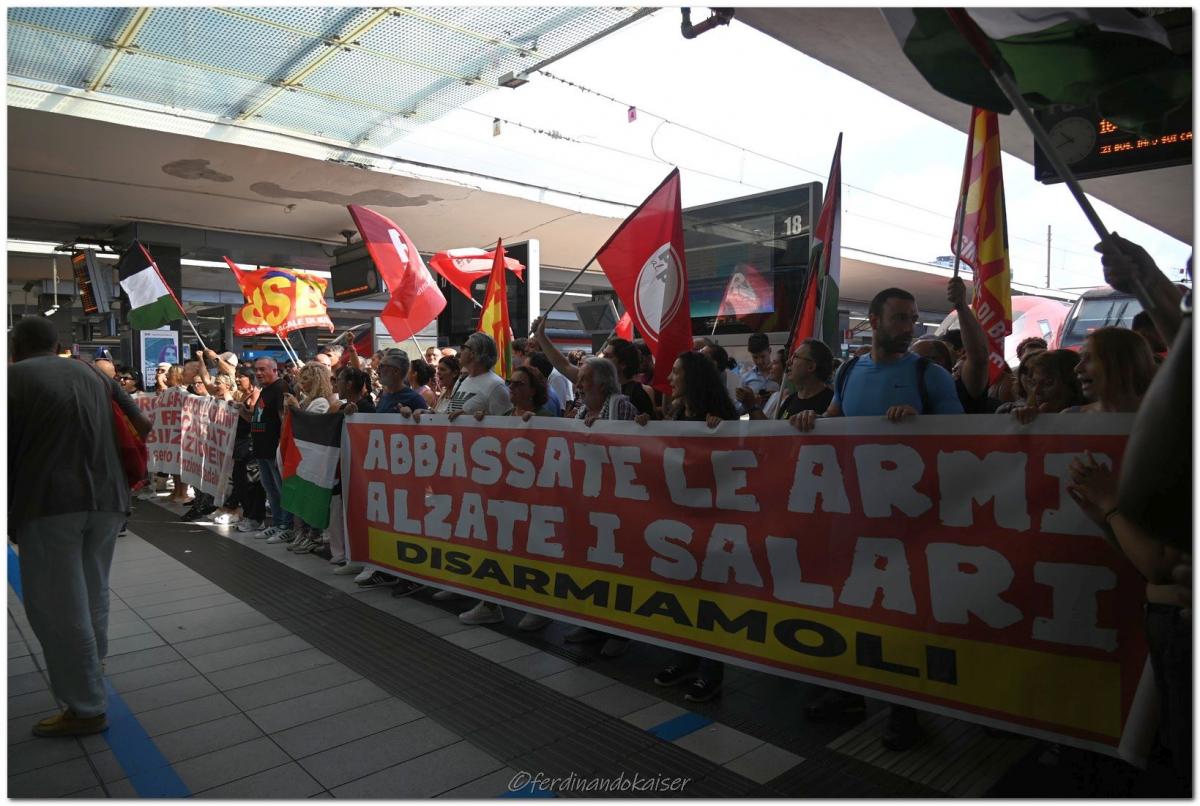 Napoli 22 Settembre 2025 Manifestazione per Gaza