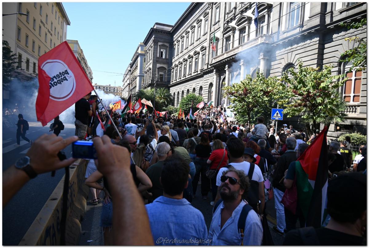 Napoli 22 Settembre 2025 Manifestazione per Gaza