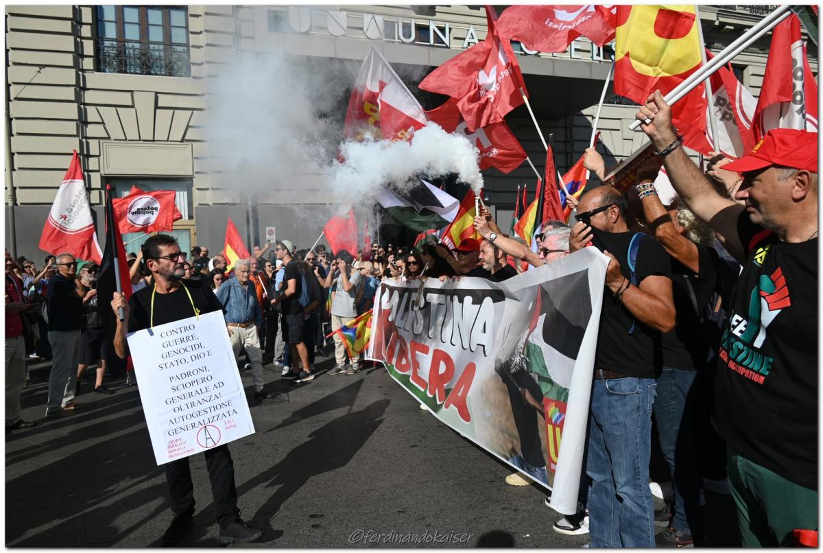 Napoli 22 Settembre 2025 Manifestazione per Gaza