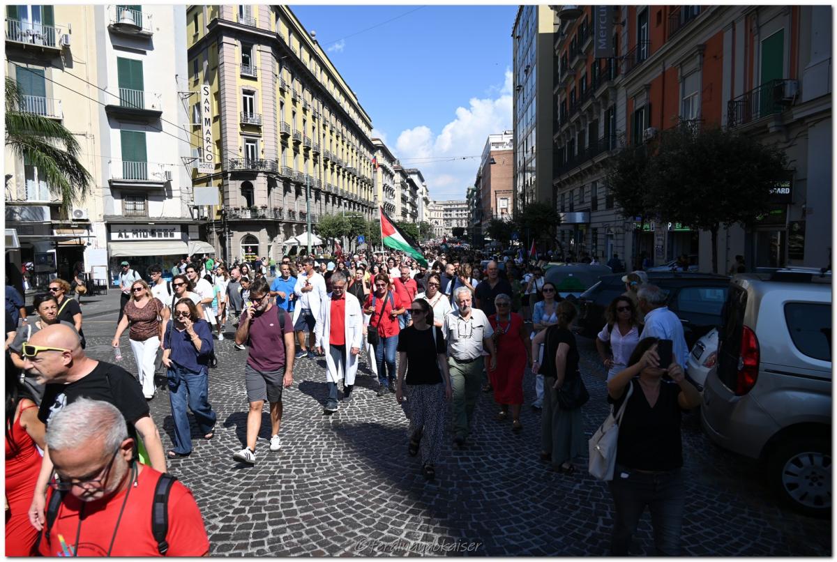 Napoli 22 Settembre 2025 Manifestazione per Gaza