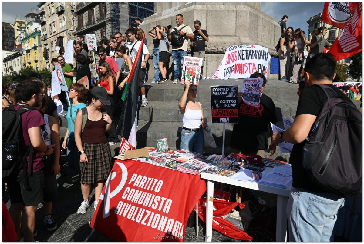 Napoli 22 Settembre 2025 Manifestazione per Gaza