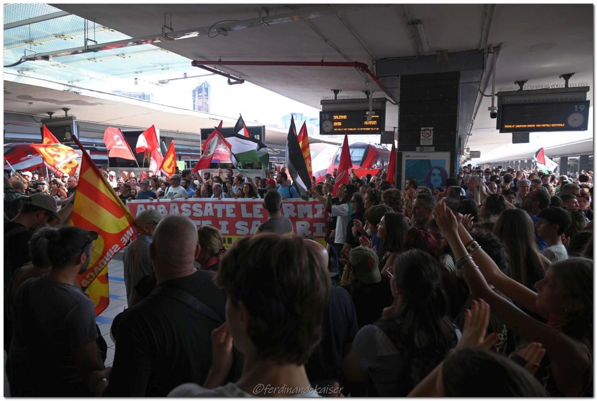 Napoli 22 Settembre 2025 Manifestazione per Gaza