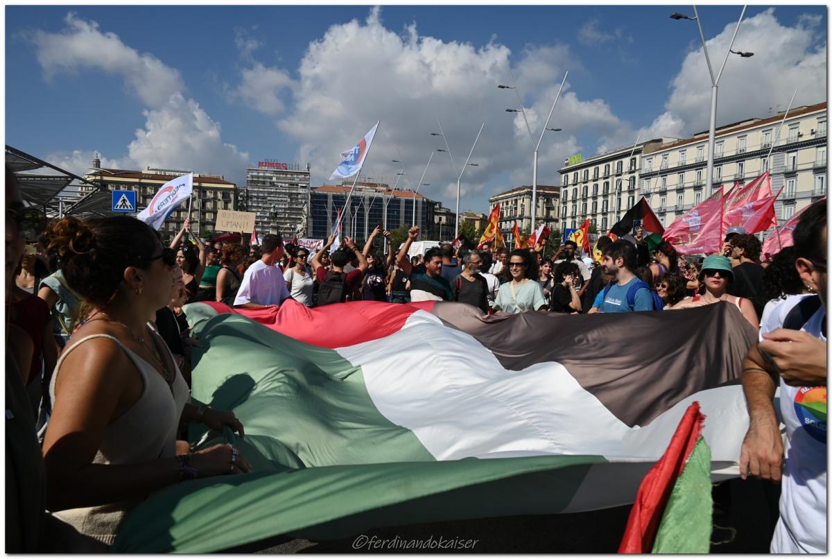 Napoli 22 Settembre 2025 Manifestazione per Gaza