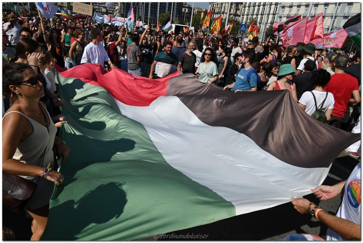 Napoli 22 Settembre 2025 Manifestazione per Gaza
