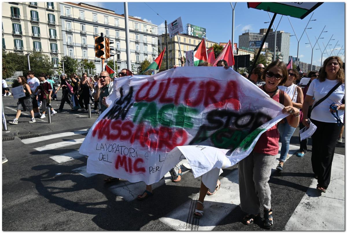 Napoli 22 Settembre 2025 Manifestazione per Gaza