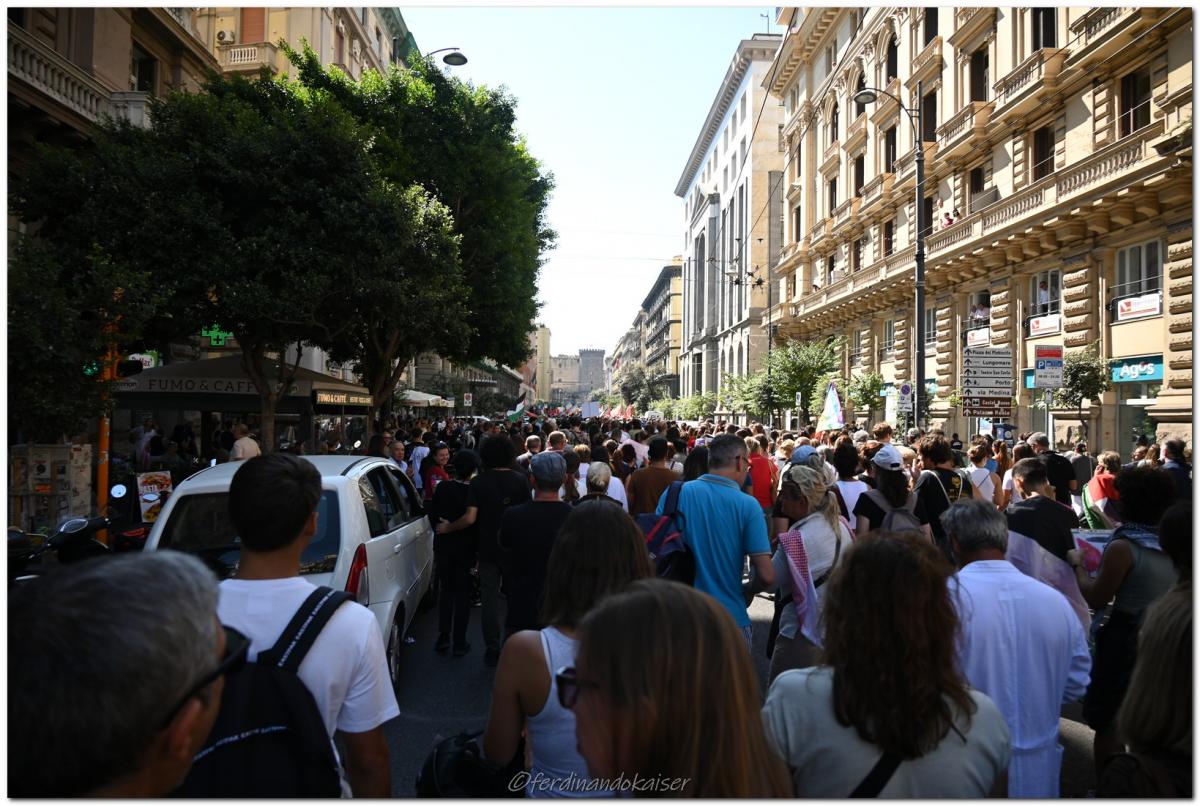 Napoli 22 Settembre 2025 Manifestazione per Gaza
